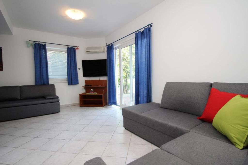 Apartmani Zec ชิโล ภายนอก รูปภาพ